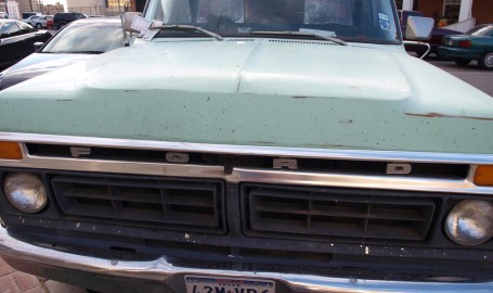 Old Ford Pick-up truck